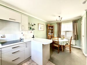 Kitchen Dining Room- click for photo gallery